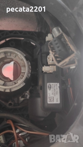 Продавам - оригинален десен ксенонов фар за Шкода СуперБ за части, снимка 5 - Части - 51862348