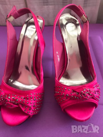 елегантни обувки на висок ток  цвят нежна циклама и черен, снимка 2 - Дамски обувки на ток - 26742377