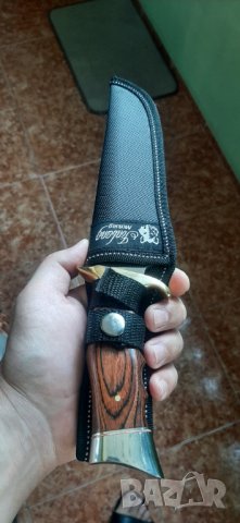  нож от висок клас със гард от месинг, снимка 2 - Колекции - 37455931