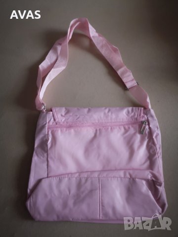 Нова чанта Esprit за момиче розова платнена за рамо, снимка 2 - Чанти - 33300193