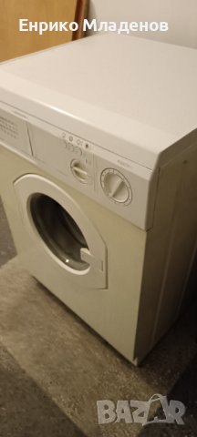 Пералня Ariston AV 537 TX U