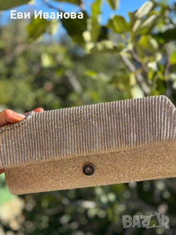 Официална чанта, снимка 2 - Чанти - 51827547