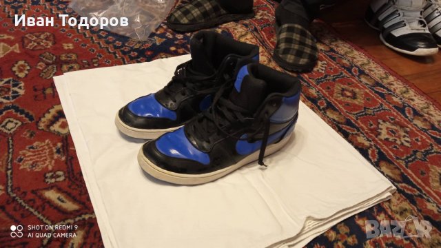 Оригинални маратонки NIKE