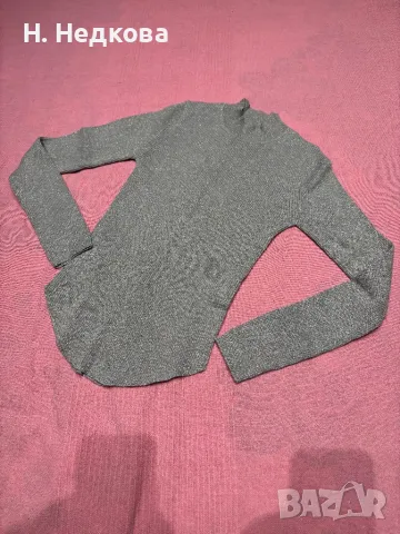 Пуловерче от Stradivarius, снимка 8 - Блузи с дълъг ръкав и пуловери - 47159688