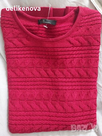 Carolina Herrera. Original Size M-L Нов страхотен топ, снимка 2 - Корсети, бюстиета, топове - 43895325