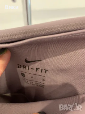 Оригинален клин на Nike, снимка 9 - Клинове - 50257583