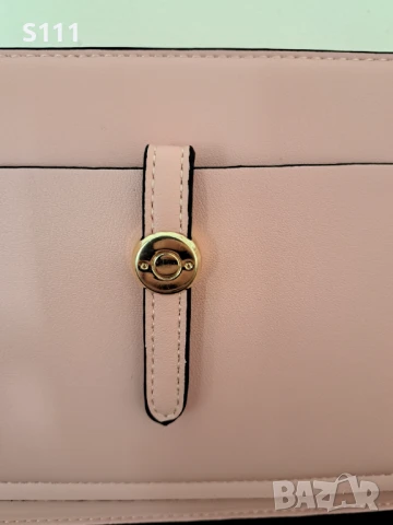 Чисто нова прекрасна чантичка в розово за през рамо, снимка 2 - Чанти - 50656355