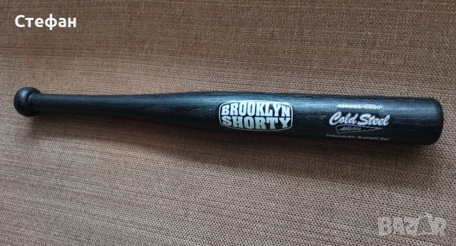 ХИТ ЦЕНА Тактически фенер, лютив спрей и бата, снимка 6 - Екипировка - 52948514