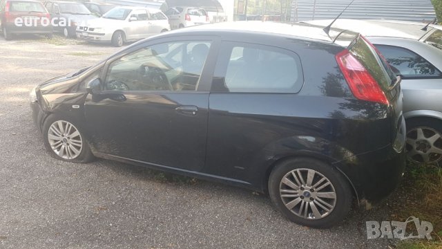на части Fiat Grande Punto 1.3 Multijet - 90 к.с., снимка 3 - Автомобили и джипове - 27874921