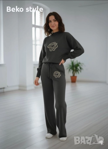 Дамски комплект финно плетиво в сиво черно и бежово