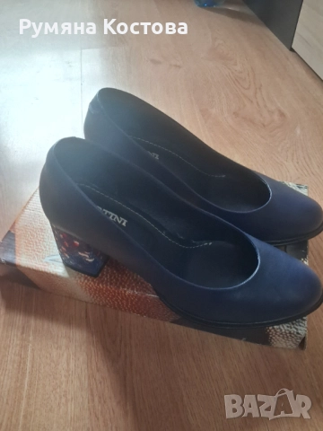 Нови,много хубави.Взети за 107 лева., снимка 2 - Дамски обувки на ток - 52884815