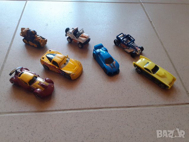 Hot wheels колички, снимка 6 - Коли, камиони, мотори, писти - 33548037
