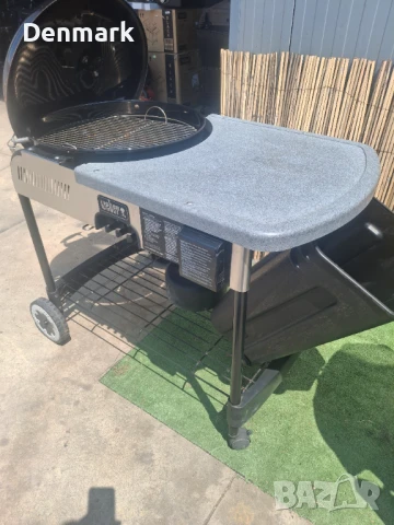 Барбекюта на дървени въглища Weber , снимка 5 - Барбекюта - 50740939