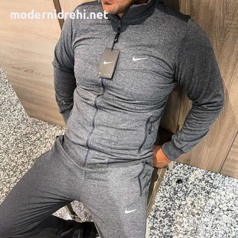 Мъжки спортен екип Nike код 408, снимка 1 - Спортни дрехи, екипи - 38387612