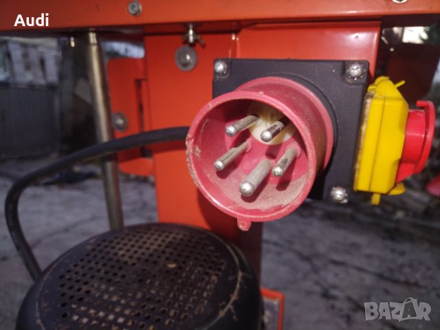 Вертикална трифазна/монофазна цепачка  6 тона натиск, мощност 3500W цепи метровки, снимка 4 - Градинска техника - 42377934