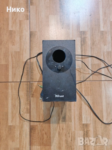 Trust SoundForce Compact 2.1 - усилвател за тонколони