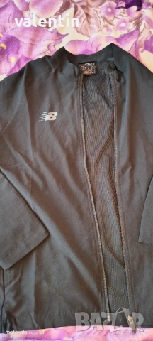 оригинално яке new balance