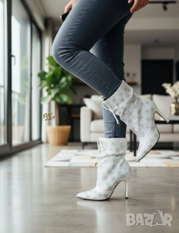 дамски боти на ток versace miu miu chanel , снимка 2 - Дамски боти - 52031515