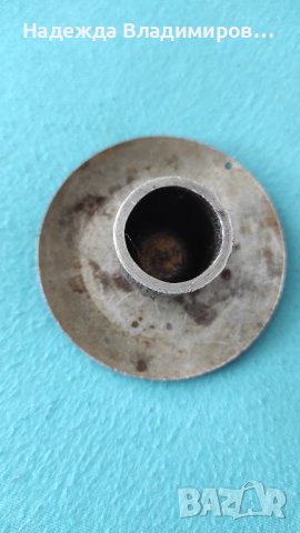 Железен свещник, снимка 2 - Декорация за дома - 43461092