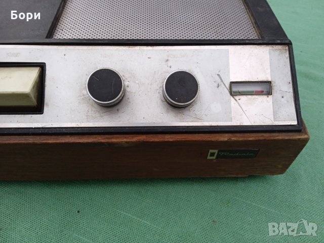Radiola стар касетофон, снимка 3 - Радиокасетофони, транзистори - 35214768