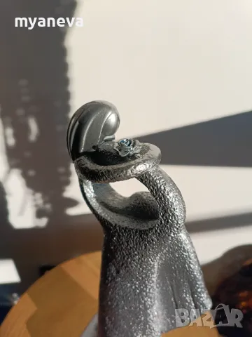 Футуристична, метална  статуетка "Жената лебед" , снимка 7 - Статуетки - 49262520