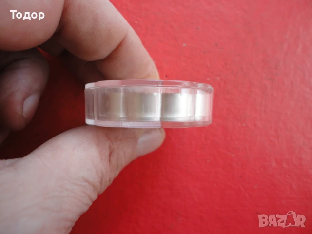 Сребърна монета с емайл в капсула , снимка 7 - Нумизматика и бонистика - 50471809