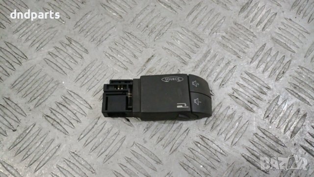 Лостче аудио управление Renault Laguna 2004г.	