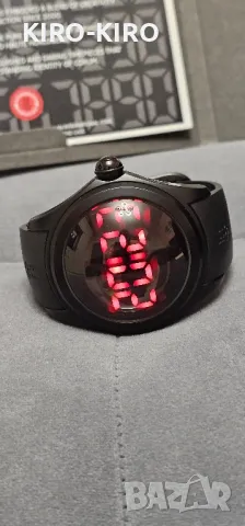 Часовник Corum bubble disconnected Limited 999 бр.