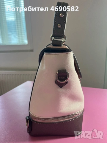 Чанта от естествена кожа в бяло, розово и сиво, снимка 3 - Чанти - 53045138