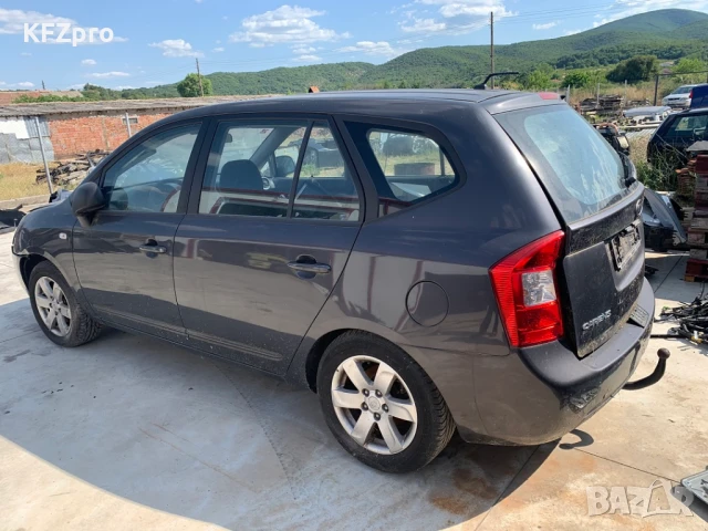 Kia Carens 3 на части, снимка 3 - Части - 51306119