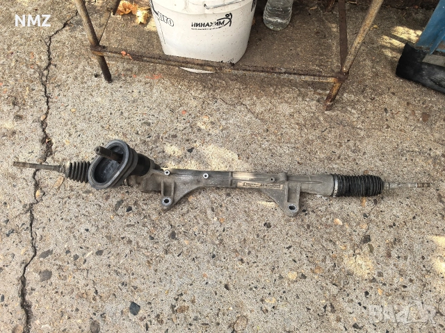 Рейка за Nissan Note 1.4i 2006