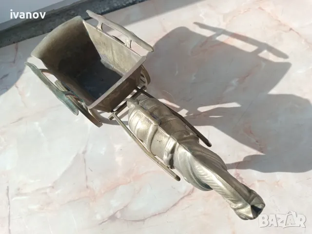 Бронзов кон с каручка, снимка 4 - Антикварни и старинни предмети - 50407712