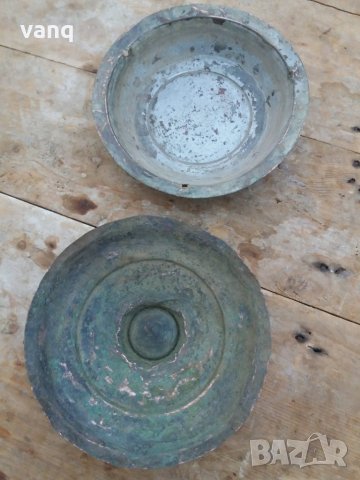 Медни чинии-сахан, снимка 1 - Антикварни и старинни предмети - 32263615