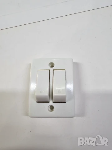 Двоен ключ за осветление 6 ампера  лампи