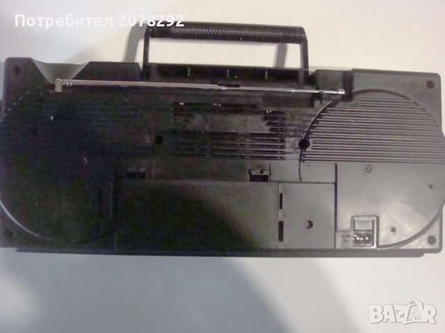 Philips - модел D 8070. , снимка 3 - Радиокасетофони, транзистори - 52027677