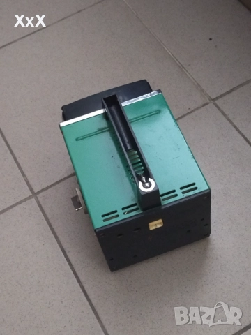 Стар телевизор за къмпинг (ретро), снимка 9 - Антикварни и старинни предмети - 52094312