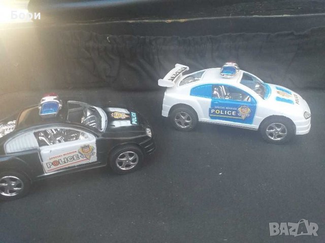 Инерционни колички, снимка 5 - Коли, камиони, мотори, писти - 28543007