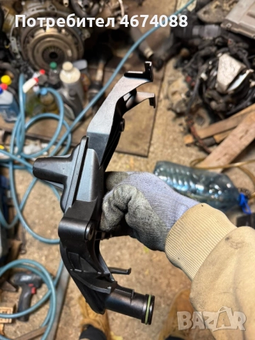 Смукателна тръба на маслената помпа на двигател на Мерцедес Mercedes 2.2Cdi само за 20Eur A651180145, снимка 4 - Части - 52737414