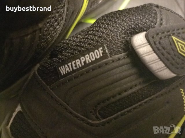 Umbro номера 30 и 31 Оригинални Водоустойчиви Детски Боти код 1142, снимка 8 - Детски боти и ботуши - 42994170