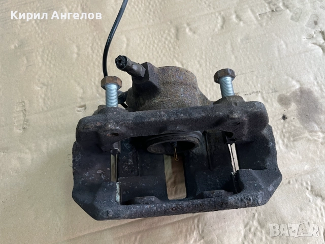 Предни спирачни апарати от Mercedes C-class W203 3.2i, снимка 7 - Части - 51682817