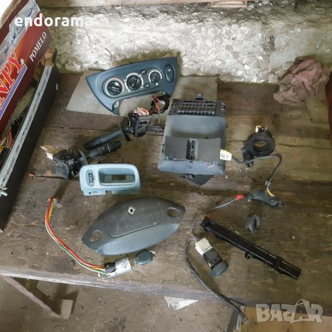 Рено Меган на части, снимка 6 - Автомобили и джипове - 33519397