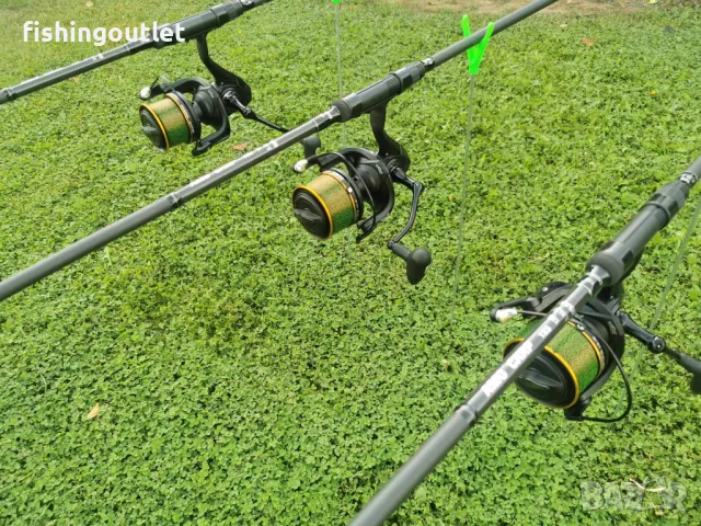 Шарански състезателен комплект три въдици и три макари НА ПОЛОВИН ЦЕНА, снимка 4 - Въдици - 47356593