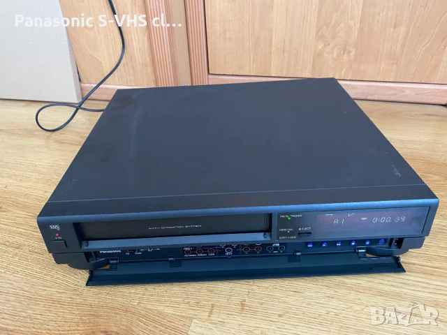 Видео Panasonic NV-J40 HQ 3HEAD VHS recorder, снимка 5 - Плейъри, домашно кино, прожектори - 50915397