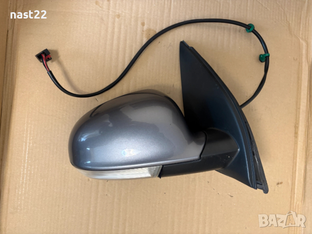 Дясно Странично Огледало Vw Golf 5/VW Golf 5, снимка 3 - Части - 53459347