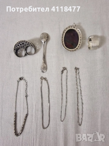 Сребърни изделия , снимка 2 - Колиета, медальони, синджири - 53201000