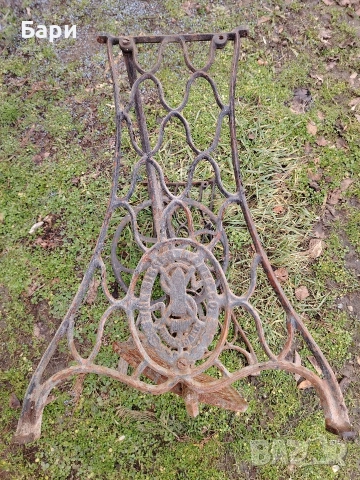 Крака на стара шевна машина Сингер/Singer, снимка 8 - Антикварни и старинни предмети - 51705920