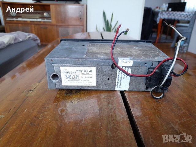 Старо автомобилно радио,радиокастофон Grundig, снимка 2 - Други ценни предмети - 35116324