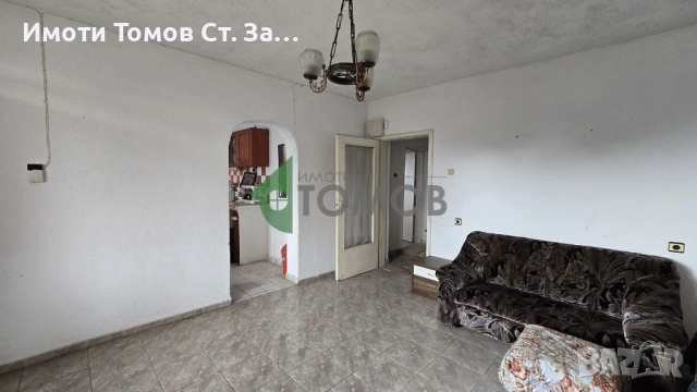 Здрава триетажна къща в гр. Гълъбово, снимка 6 - Къщи - 53510021