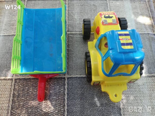 Играчки, снимка 3 - Коли, камиони, мотори, писти - 32823782