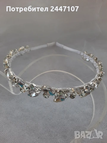 Диадема за коса, снимка 4 - Сватбени аксесоари - 51378126